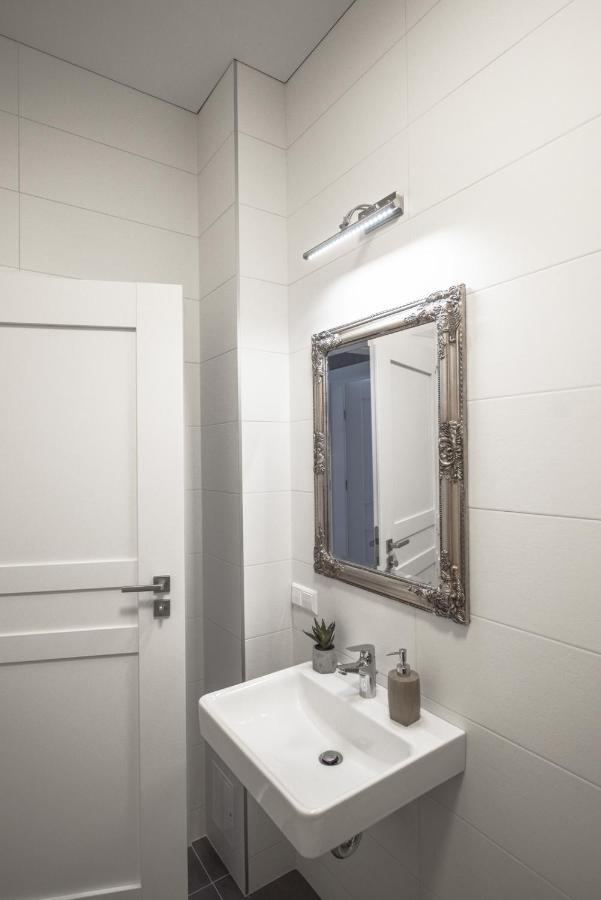 Km Apartamentai Daire Kaunas Dış mekan fotoğraf